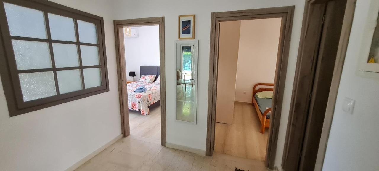 Apartamento Gerys House Nikiana Exterior foto
